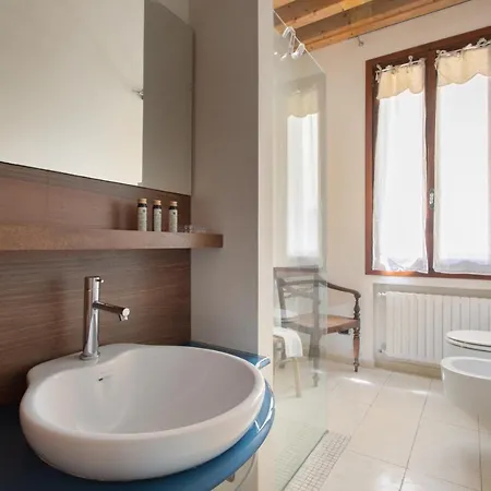 Calle Teatro Vecchio - Appartement Venise