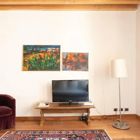 Apartment Calle Teatro Vecchio - Venedig